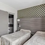 Hotel Telemaque Paris