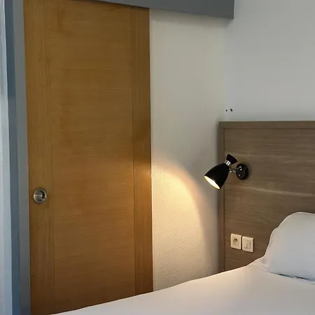 Hotel Telemaque 2*