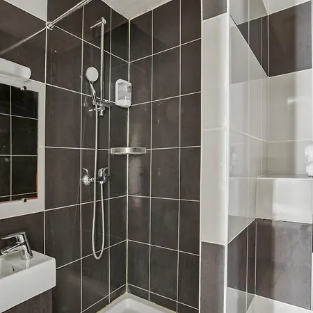 Otel Telemaque 2*